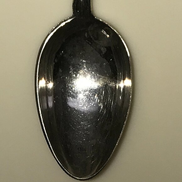 Vintage Paris Souvenir Spoon – Ornate Shield & Crown Emblem - Picture 2 of 6